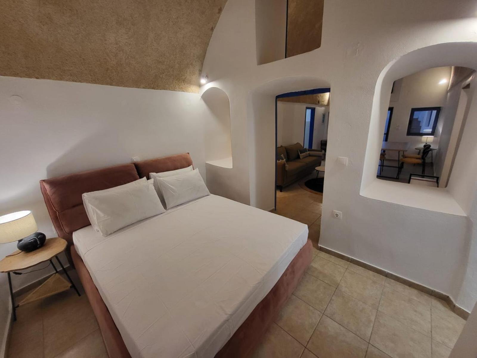 Luxury Cave Houses Mesaria Экстерьер фото